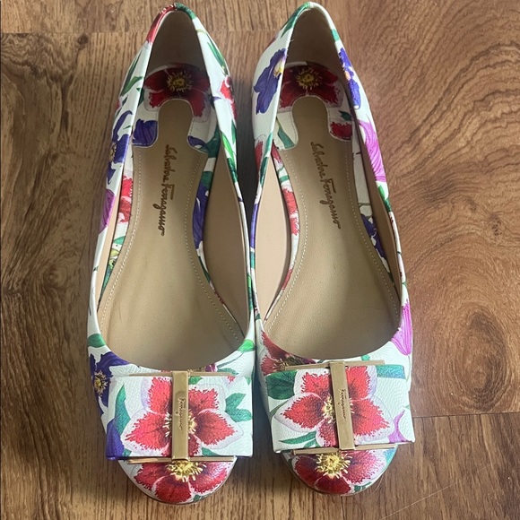 Salvatore Ferragamo Shoes - Salvatore Ferragamo White Floral Vara Bow Flats with Multicolor Blooms